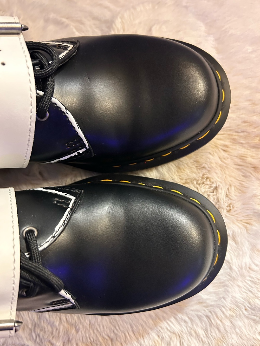 Dr. Martens 1461 Zambello Stud Derby Shoes Women’s size 7 - Picture 5 of 12